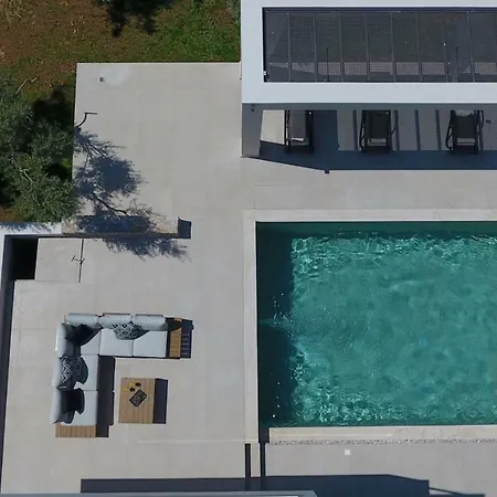 Olive Green Villas Vilă *